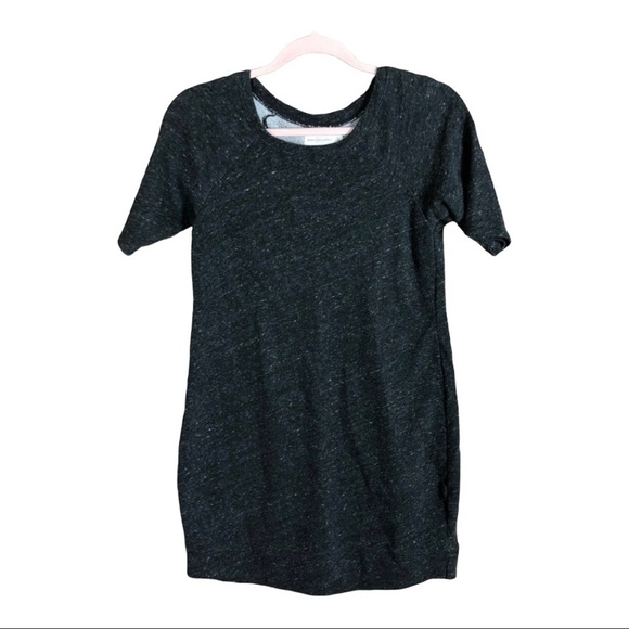Abercrombie & Fitch Dresses & Skirts - Abercrombie & Fitch gray dress‎